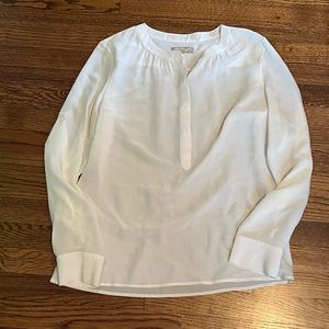 White House Black Market white silk long sleeve blouse Sz M